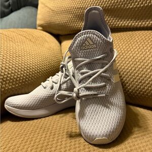 Adidas Cloudfoam tennis shoes